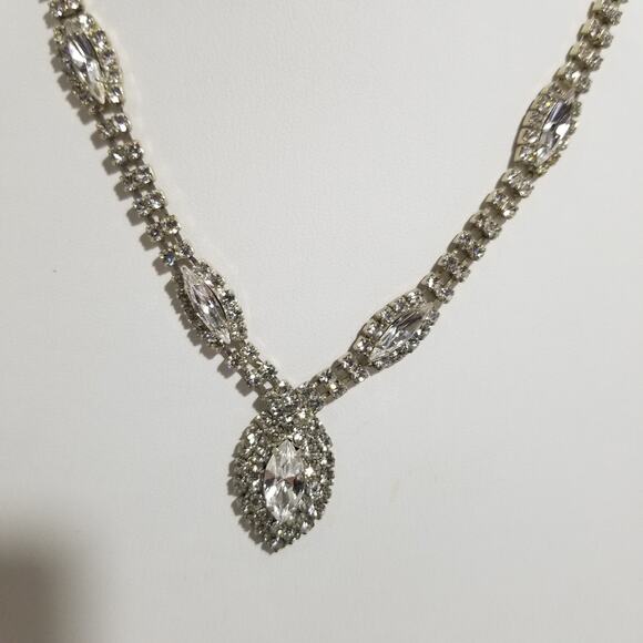 Clear rhinestone necklace oval 16" /3"ext.silver tone 1.1637 - Picture 2 of 12